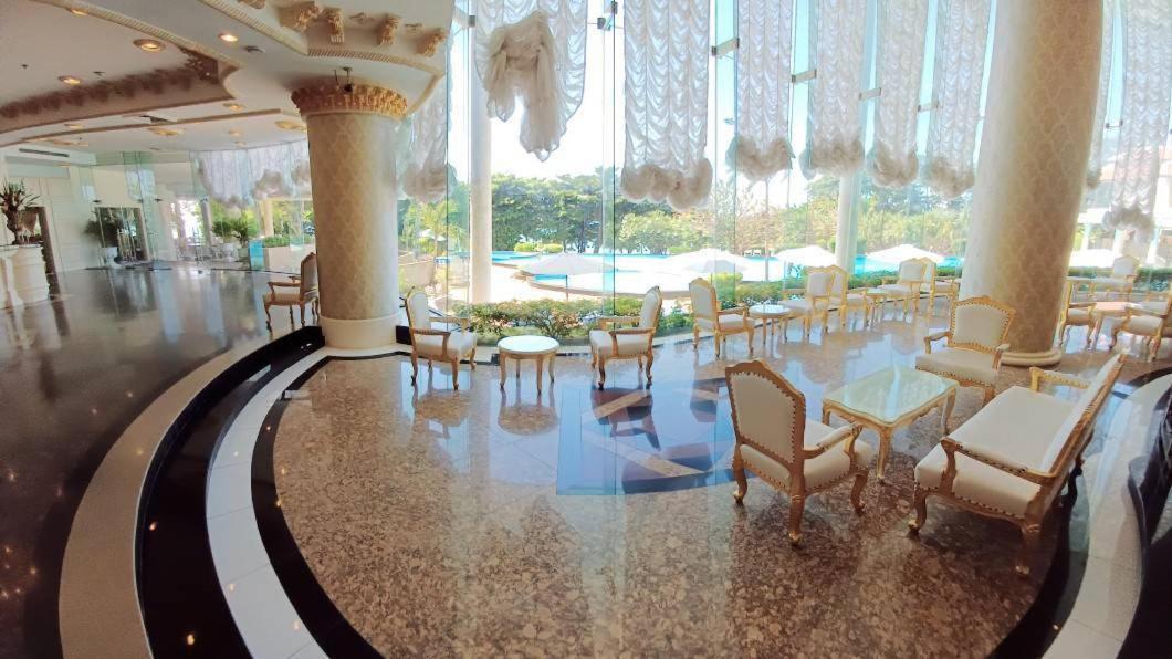 Adriatic Palace Hotel Pattaya Buitenkant foto