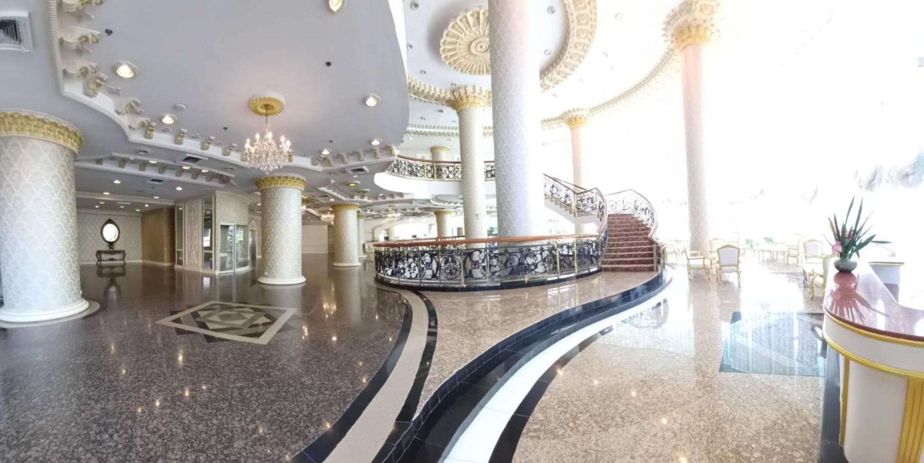 Adriatic Palace Hotel Pattaya Buitenkant foto