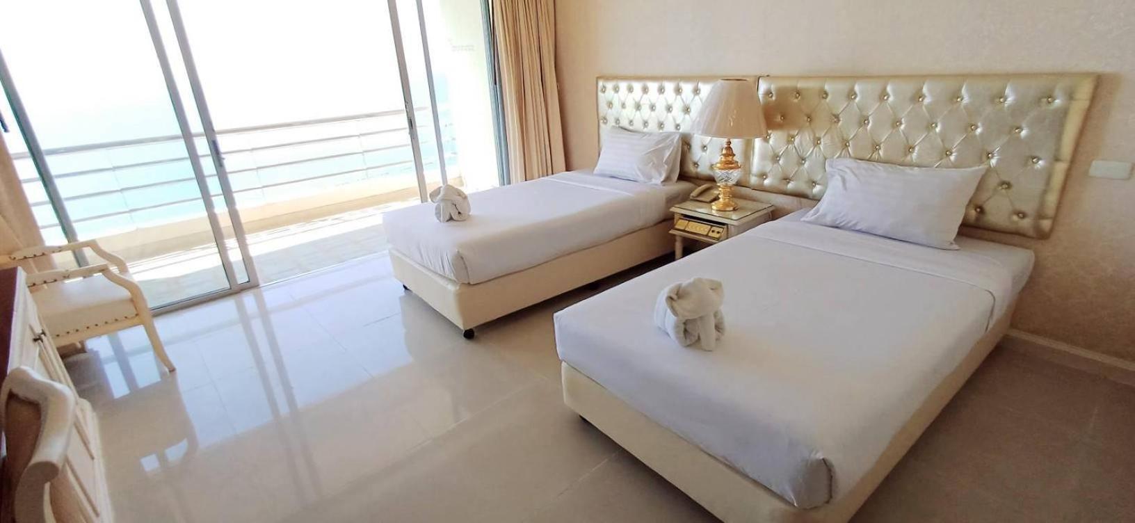 Adriatic Palace Hotel Pattaya Buitenkant foto